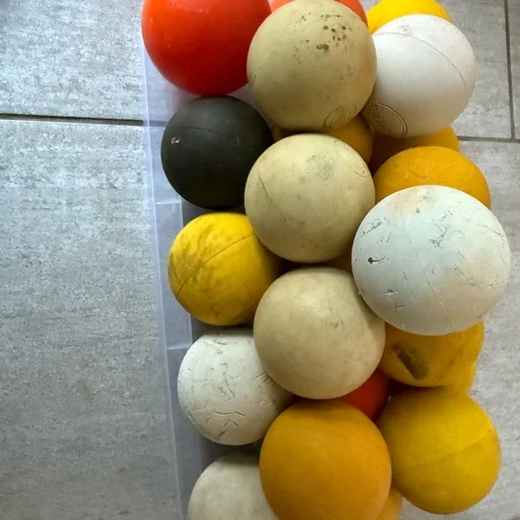 AMAZING LOT OF 2 DOZEN (24) LACROSSE BALLS - Picture 2 of 2